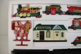 Vintage Toy State "Northpole Express" Kersttrein Set (Model 5307) – foto 2 – kavel bij De Kringwinkel, Waardamme