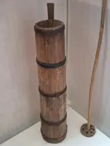 Antieke houten stootkarn – foto 2 – kavel bij De Kringwinkel, Waardamme