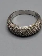 Klassieke zilveren pavé gezette koepelring – kavel bij De Kringwinkel, Waardamme
