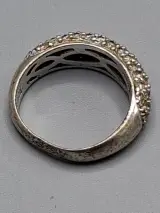 Klassieke zilveren pavé gezette koepelring – foto 4 – kavel bij De Kringwinkel, Waardamme