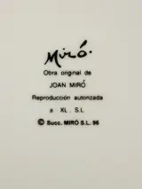 Joan Miro Set van 6 dessertborden met reproducties van werken van de kunstenaar – foto 9 – kavel bij De Kringwinkel, Antwerpen