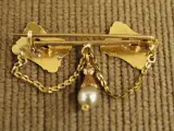Antieke gouden broche in 18 & 14 karaat met parel – foto 6 – kavel bij De Kringwinkel, Antwerpen