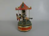 Houten carrousel – foto 3 – kavel bij De Kringwinkel, Diest