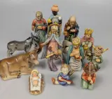 Set van 13 Goebel beeldjes met certificaat en originele dozen – kavel bij De Kringwinkel, Sint-Niklaas
