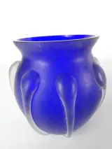 Set van 2 Kobaltblauwe glazen Vazen – foto 3 – kavel bij De Kringwinkel, Heverlee