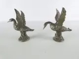 Set van 6 metalen vogelbeeldjes – 2 eenden en 2 fazantenkoppels – foto 3 – kavel bij De Kringwinkel, Heverlee