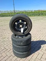4x velg (4-gaats) met winterbanden – kavel bij Onlineveilingmeester, Wijk en Aalburg