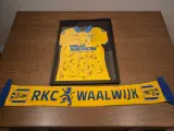 RKC Waalwijk gesigneerd voetbalshirt Eredivisie 2024 met sjaal – foto 13 – kavel bij Onlineveilingmeester, Groningen