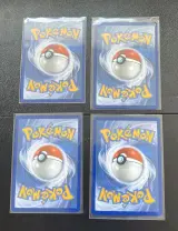 Ca. 100x Speciale Pokémon holo 30th celebration kaarten – foto 11 – kavel bij Onlineveilingmeester, Groningen