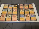 Grote Pokémonkaartenverzameling met zeldzame kaarten, verzamelmap en Pokémon-blik – foto 19 – kavel bij Onlineveilingmeester, Groningen