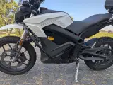Elektrische motor, Zero Motorcycles, DS ZF14.4 11kW, 2022 – foto 25 – kavel bij Onlineveilingmeester, Wijk en Aalburg