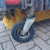 Hydraulisch Aangedreven Rolbezem, Schuitemaker, HF 1500 PA, Geel – foto 16 – kavel bij Onlineveilingmeester, Wijk en Aalburg