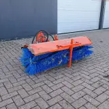 Hydraulisch Aangedreven Rolbezem, HAKO, FKM-CM 2000, Rood – foto 8 – kavel bij Onlineveilingmeester, Wijk en Aalburg