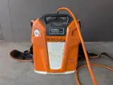 Ruggedragen Accu en Bladblazer, STIHL, AR3000L & BGA200 – foto 10 – kavel bij Onlineveilingmeester, Wijk en Aalburg