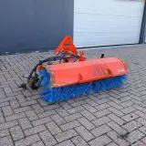 Hydraulisch Aangedreven Rolbezem, HAKO, FKM, Rood – kavel bij Onlineveilingmeester, Wijk en Aalburg