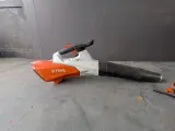 Ruggedragen Accu en Bladblazer, STIHL, AR3000L & BGA200 – foto 6 – kavel bij Onlineveilingmeester, Wijk en Aalburg