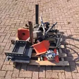 2x Pallet met diverse onderdelen voor o.a veegborstels & hef-trucks – foto 2 – kavel bij Onlineveilingmeester, Wijk en Aalburg