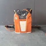 Ruggedragen Accu en Accu-lader, STIHL, AR3000L & AL500 – foto 2 – kavel bij Onlineveilingmeester, Wijk en Aalburg