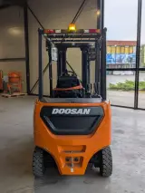 Elektrische heftruck, DOOSAN, B25NS, 2018, (incl. acculader) – foto 3 – kavel bij Onlineveilingmeester, Heerenveen