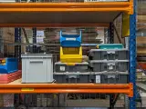 Opslagbakken, stapelbakken en assortimentskoffers – kavel bij Onlineveilingmeester, Heerenveen