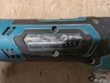 Accu-multitool, Makita, TM30D, incl. accu's en acculader – foto 3 – kavel bij Onlineveilingmeester, Heerenveen