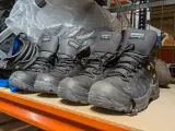 Partij diverse werkleding, o.a. DASSY en Grisport – foto 5 – kavel bij Onlineveilingmeester, Heerenveen