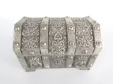 Fraaie verzameling van 6 diverse oude en vintage sieraden- en snuisterijdoosjes – 19e/20e eeuw – foto 17 – kavel bij De Kringwinkel, Heverlee