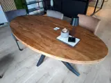 Ovale eetkamertafel met 6 stoelen – foto 4 – kavel bij Onlineveilingmeester, Hoogeveen