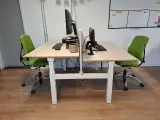 2x Duo-bureau, in hoogte verstelbaar – foto 2 – kavel bij Onlineveilingmeester, Hoogeveen