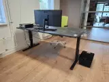 2x Bureau opstelling – foto 2 – kavel bij Onlineveilingmeester, Hoogeveen