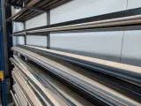 Partij afwerklatten t.b.v. akoestische panelen diverse kleuren – foto 8 – kavel bij Onlineveilingmeester, Hoogeveen