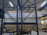 Partij beurs/stand materiaal – foto 2 – kavel bij Onlineveilingmeester, Hoogeveen
