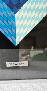 Set van 2 ingelijste Vasarely prints – foto 5 – kavel bij De Kringwinkel, Lochristi