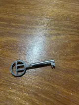 Houten rolluikkast van Ateliers Fortuna. Te herstellen! – foto 10 – kavel bij De Kringwinkel, Heusden