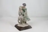 Vintage Capodimonte-harsbeeldje: Maternity – kavel bij De Kringwinkel, Brecht