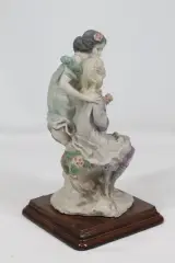 Vintage Capodimonte-harsbeeldje: Maternity – foto 3 – kavel bij De Kringwinkel, Brecht