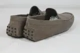 Taupe suède driving loafers - TOD'S - Maat 43 – foto 4 – kavel bij De Kringwinkel, Brecht