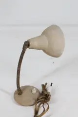 Vintage metalen bureaulamp met flexibele hals – foto 3 – kavel bij De Kringwinkel, Brecht
