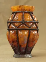 Louis Majorelle voor Daum Nancy - art deco vaas – foto 3 – kavel bij De Kringwinkel, Antwerpen