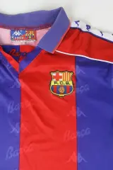 Vintage FC Barcelona Voetbalshirt Kappa – foto 4 – kavel bij De Kringwinkel, Izegem
