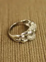 Sterling zilveren ring met schakelmotief – foto 3 – kavel bij De Kringwinkel, Antwerpen