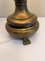 Tafellamp Art Nouveau stijl met messing voet – foto 6 – kavel bij De Kringwinkel, Dendermonde