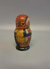 Matroesjka poppen – foto 5 – kavel bij De Kringwinkel, Aalst