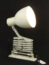 Vintage industriële schaar- of harmonicalamp - verstelbaar metalen wandmodel - midden 20e eeuw – kavel bij De Kringwinkel, Antwerpen