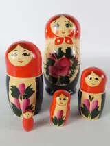 Verzameling Russische matroesjka- en baboesjkapoppen – handbeschilderd, diverse uitvoeringen – foto 11 – kavel bij De Kringwinkel, Heverlee