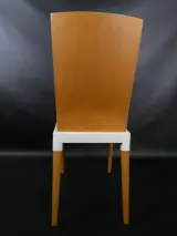 Set van 2 Miss Trip designstoelen – Philippe Starck voor Kartell – 1996 – foto 18 – kavel bij De Kringwinkel, Heverlee