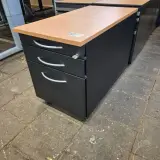 7x Ladeblok, O.a. Ahrend – foto 2 – kavel bij Domeinen Roerende Zaken, Kolham