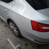 Personenauto, Skoda, Superb, 2021 – foto 14 – kavel bij Domeinen Roerende Zaken, Soesterberg