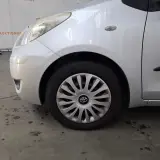 Personenauto, Toyota, Yaris, 1.3 VVTi Aspiration, 2010 – foto 13 – kavel bij Domeinen Roerende Zaken, Soesterberg