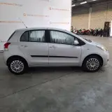 Personenauto, Toyota, 1.3 VVTi Aspiration, 2010 – foto 4 – kavel bij Domeinen Roerende Zaken, Soesterberg